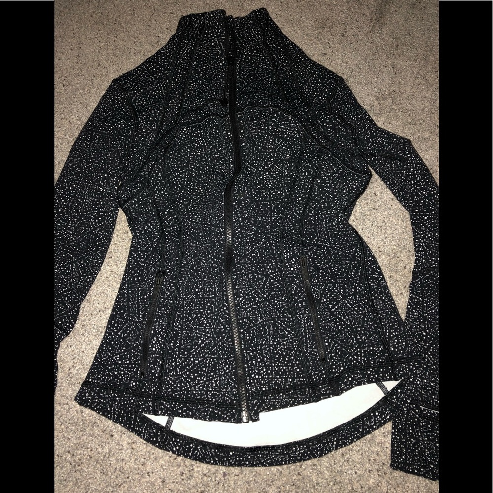 Lululemon zip up jacket size 8